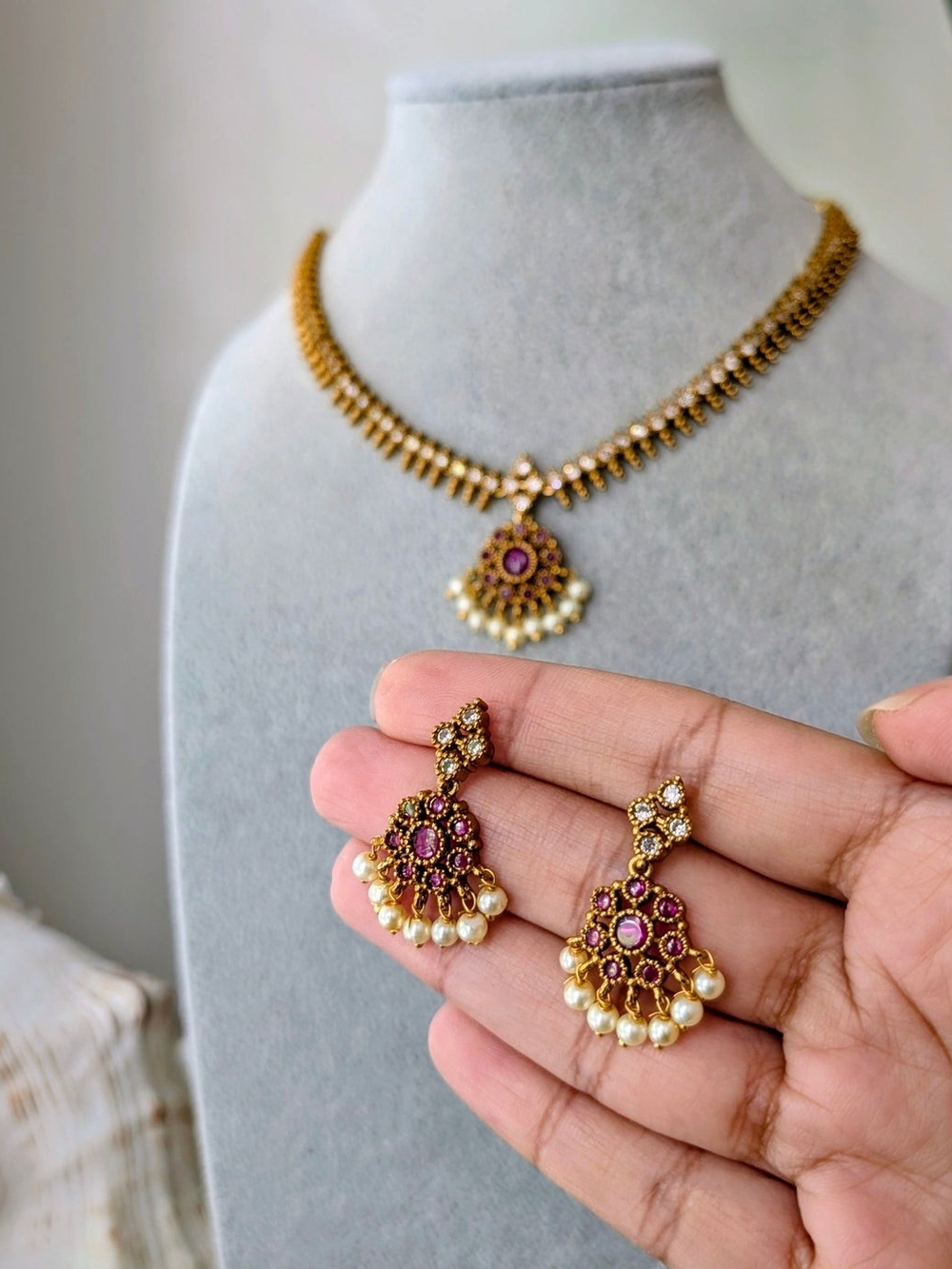 Gold-Tone Necklace with Pink Stone & Pearl Drop Earrings